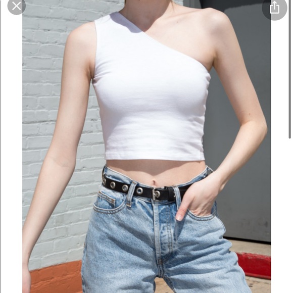 Meet your Posher, Bianca - Picture 1 of 1